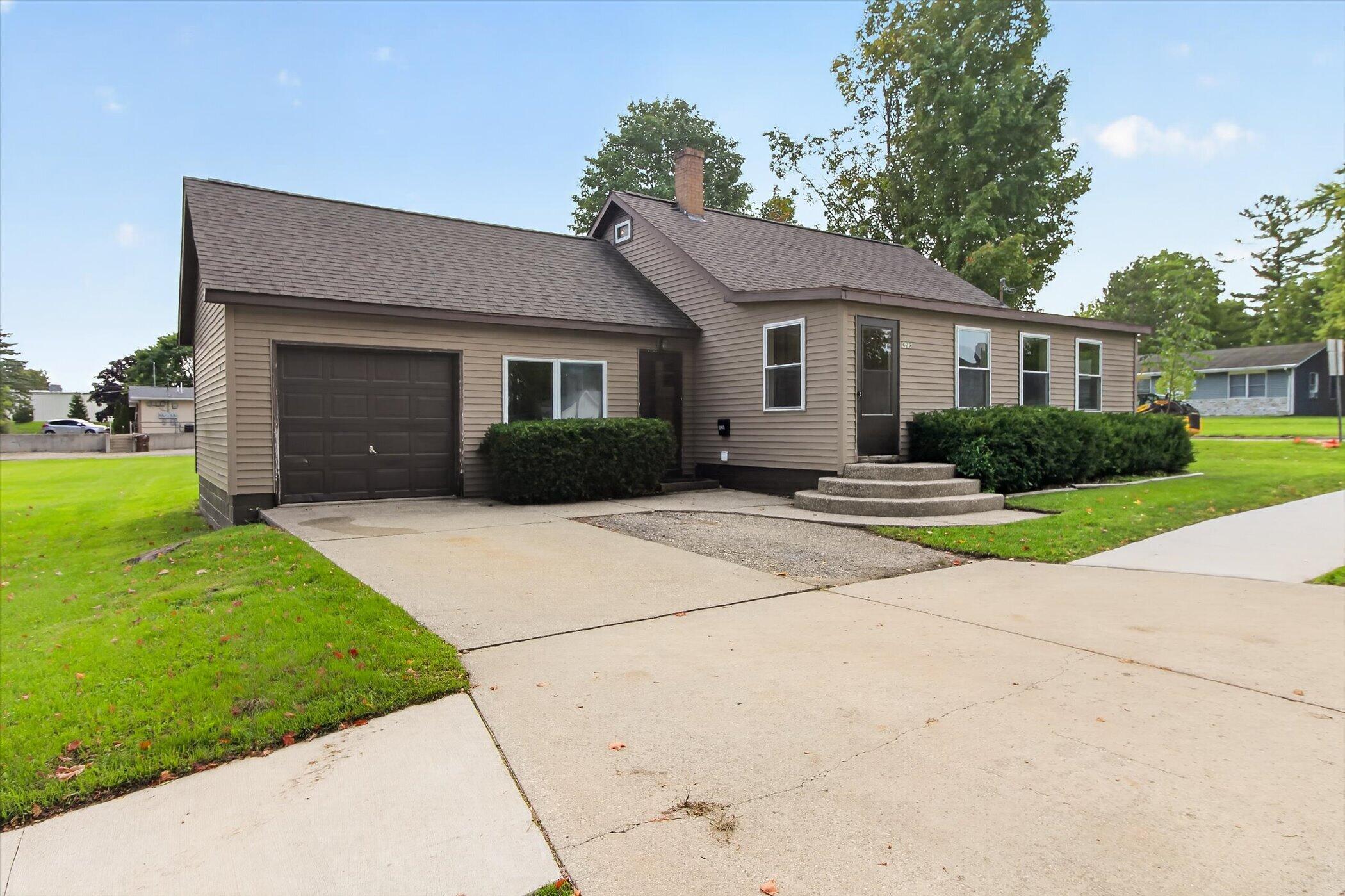 629 Division Street