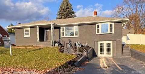 26980 James Avenue Flat Rock City MI 48134