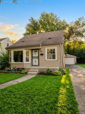 15845 HUBBELL ST, DETROIT, MI 48227 - Image ae3ed1e44dcd4e2ee6973ee704058341/3978428333
