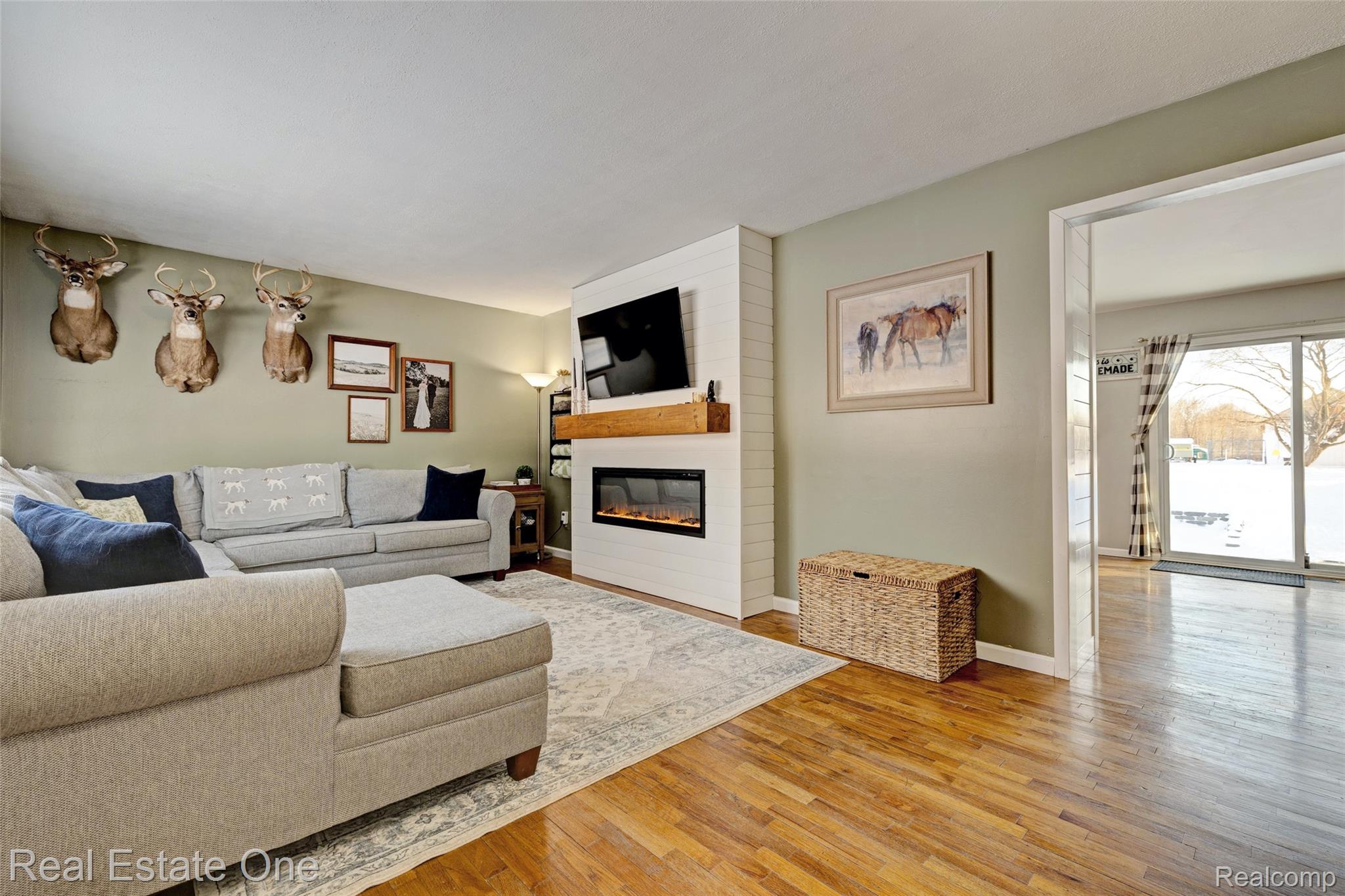 11392 E Carpenter Road