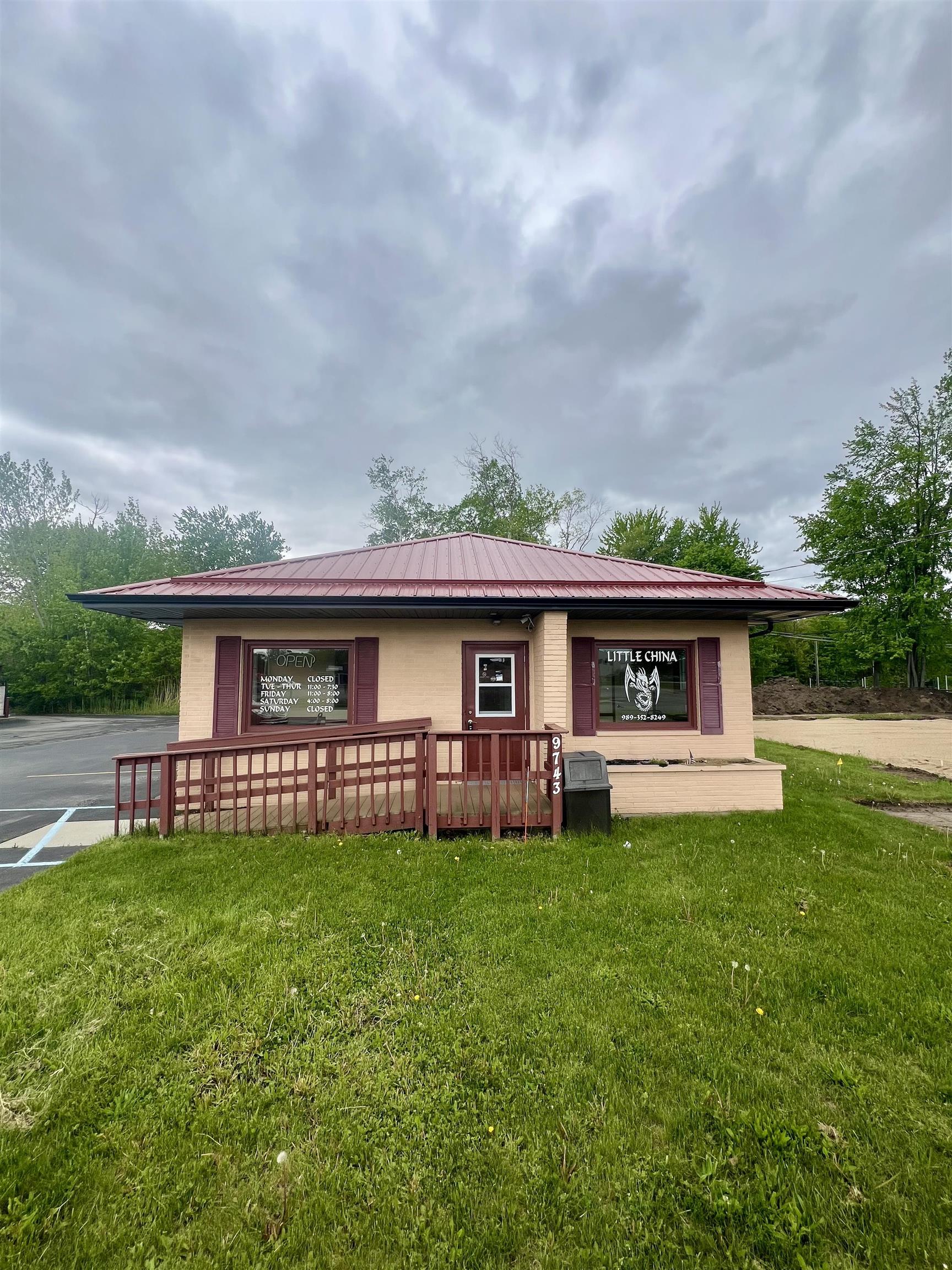 9743 N Greenville Road