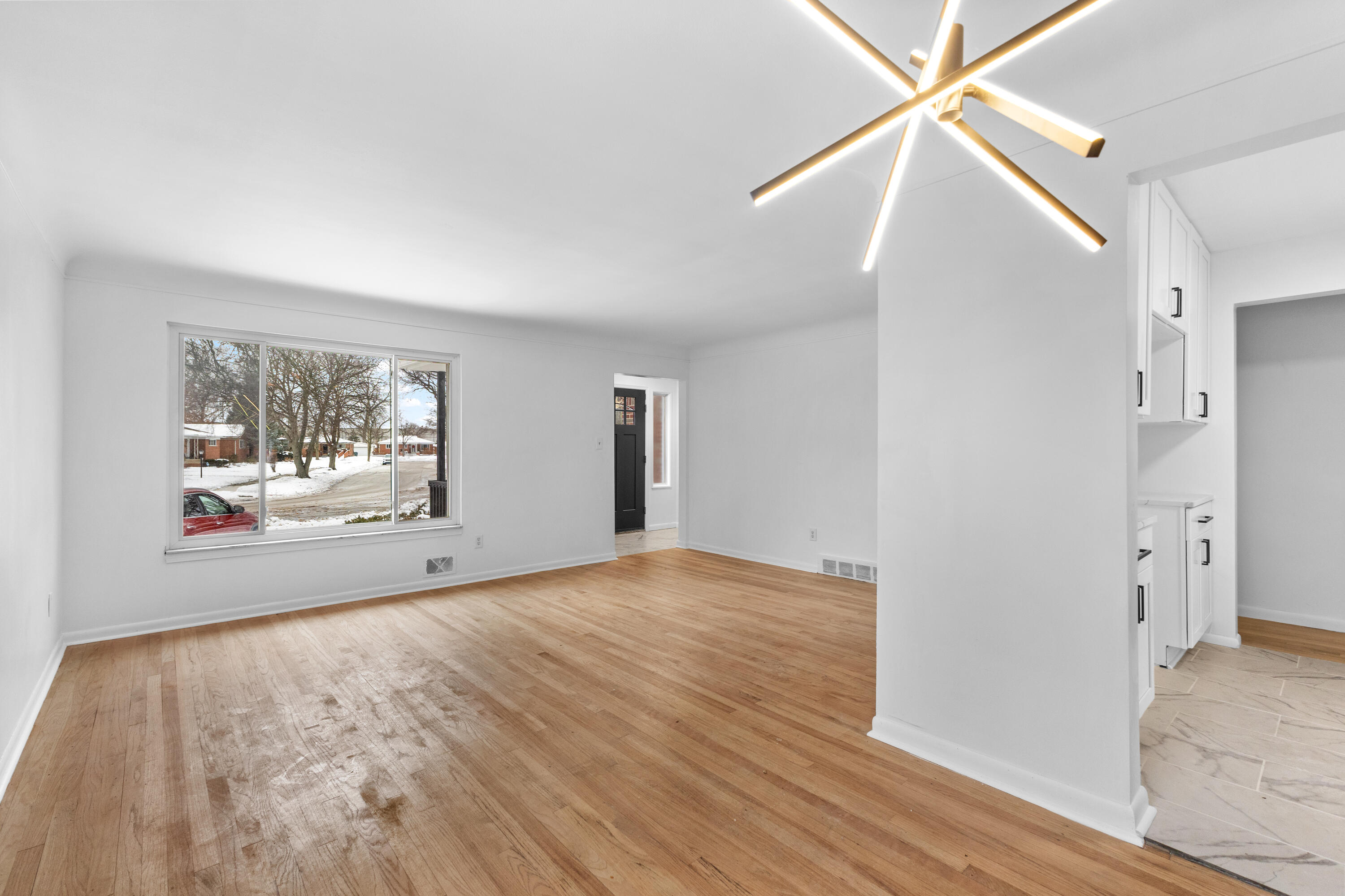 21310 Gardner Street