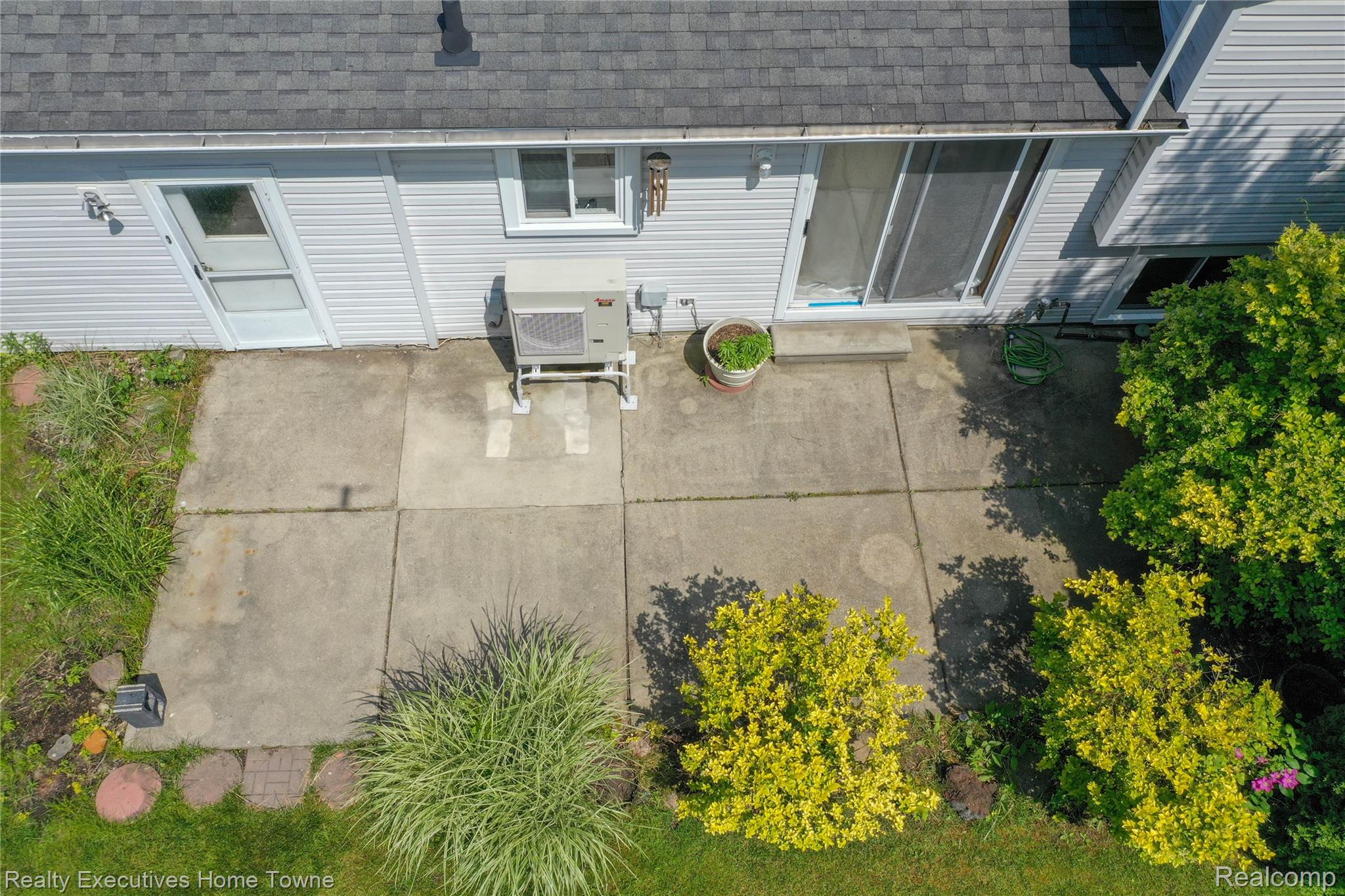 536 Central Street