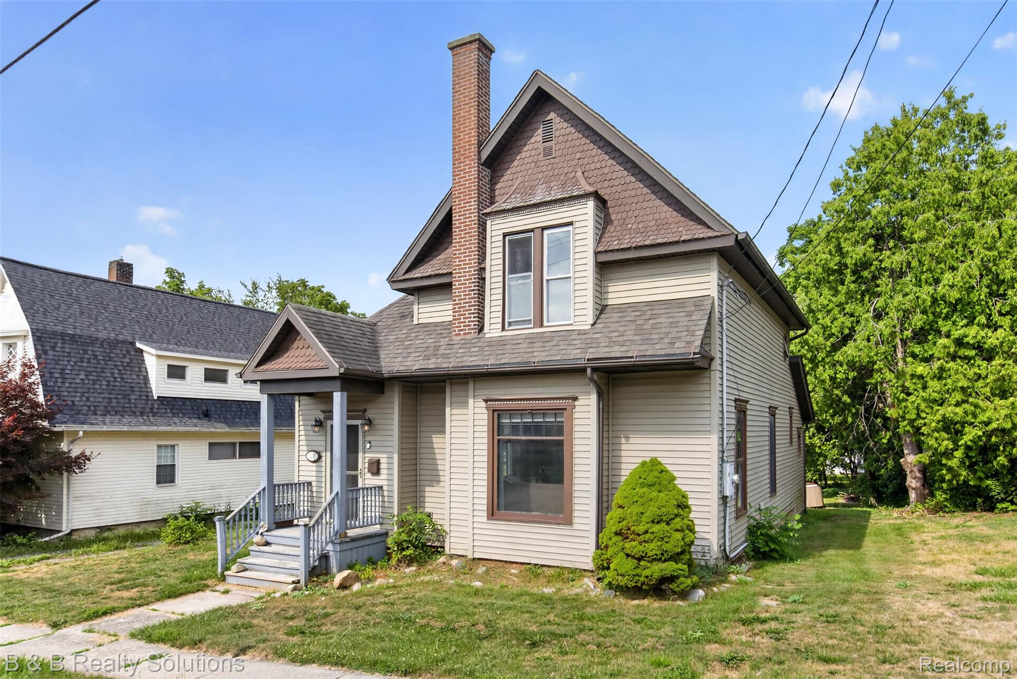 307 N Cherry Street