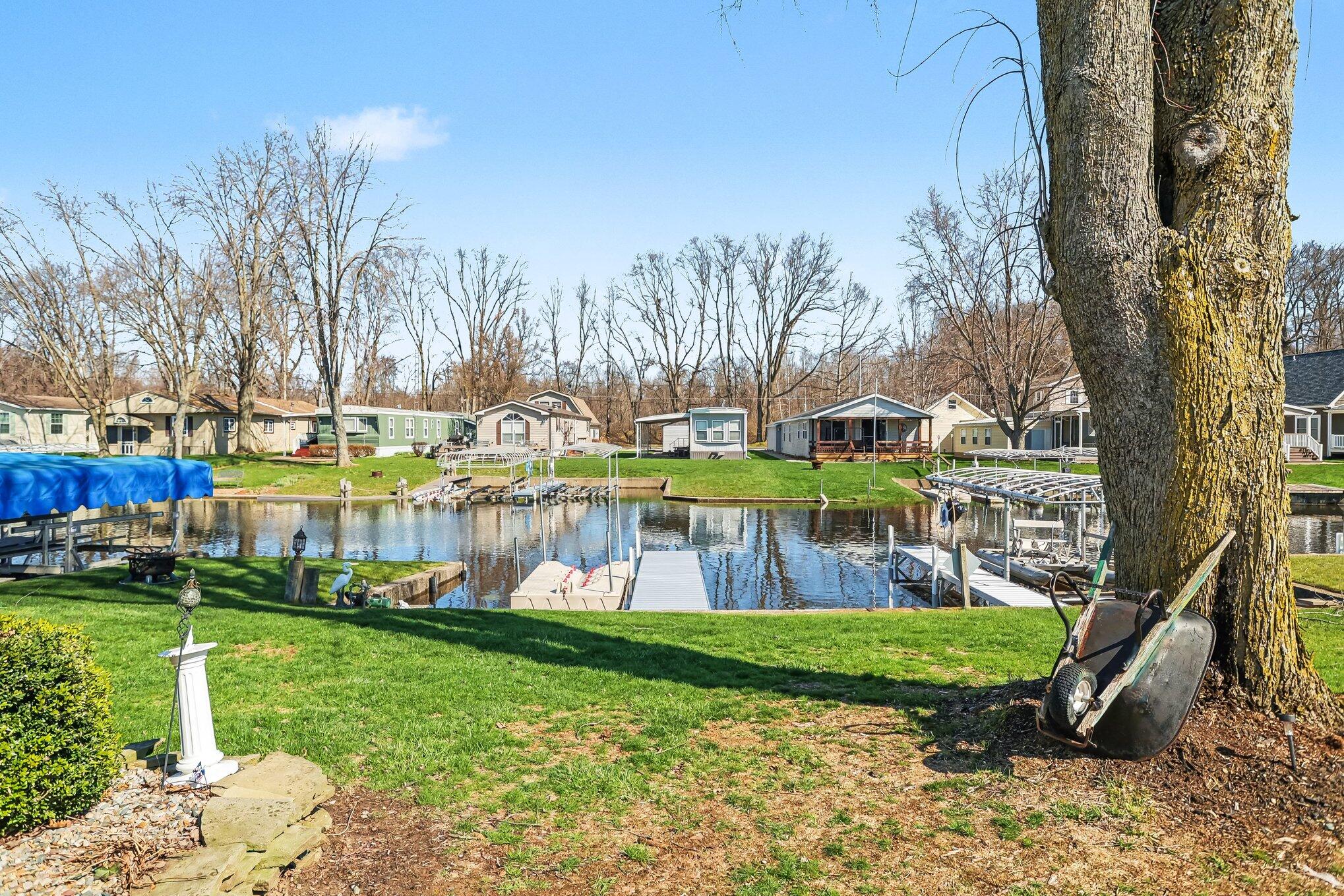 572 Maple Lane