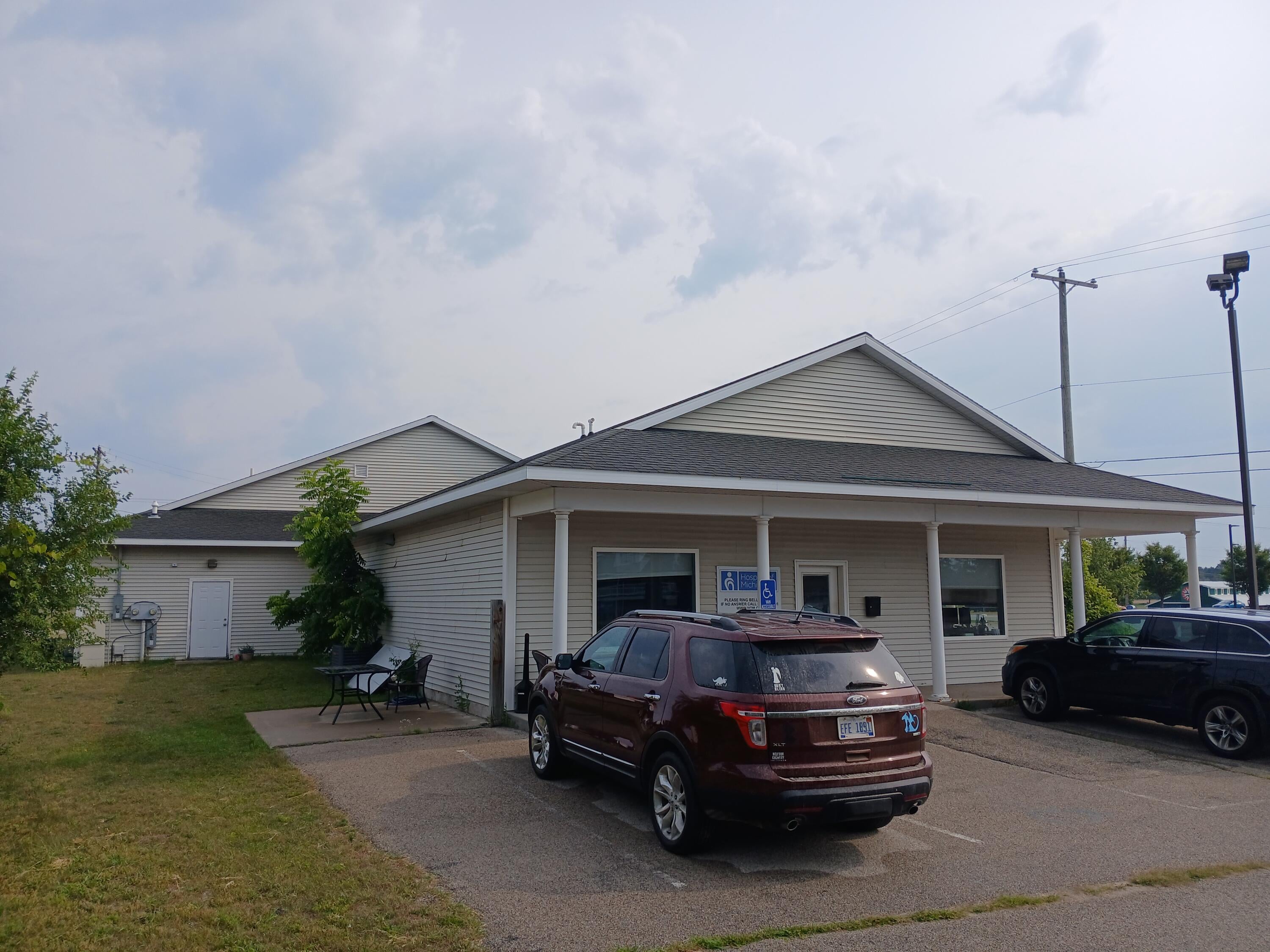 5177 W US-10