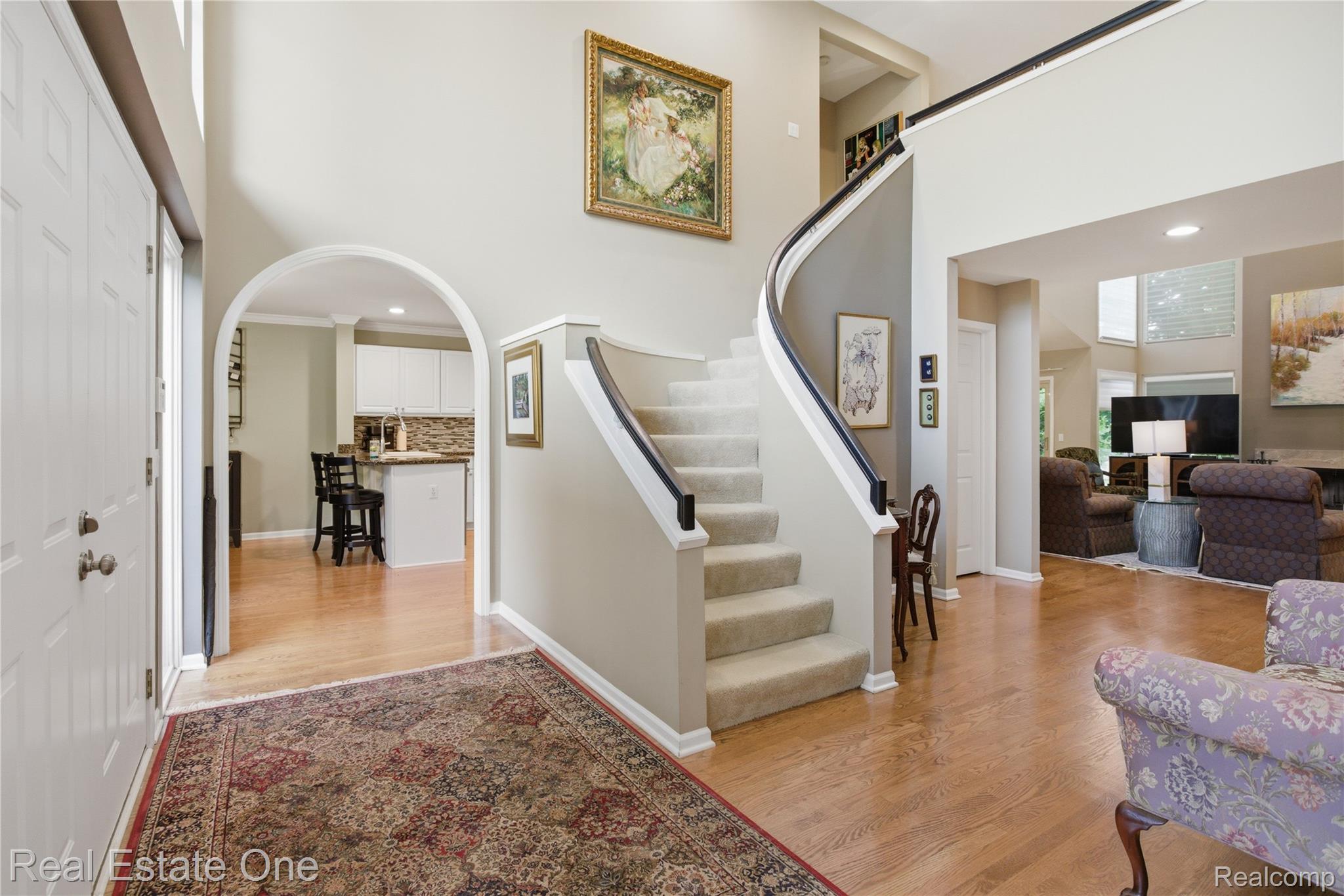6011 Simsbury Court 12