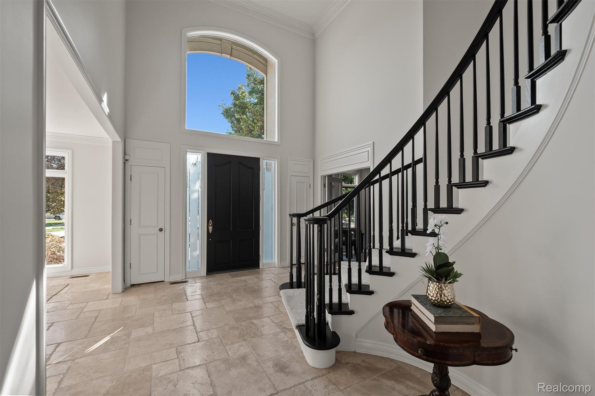 2928 Vineyards Drive