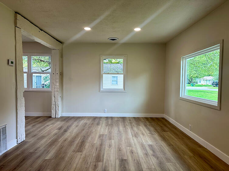 2112 Kathryn Drive