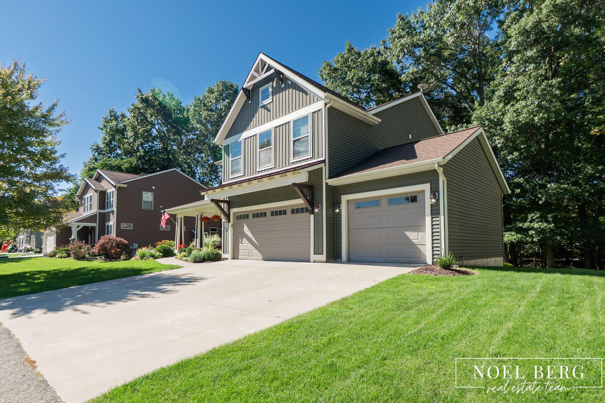 16897 Birchview Court