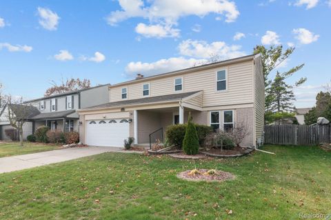 2124 E Roundtable Drive Canton Charter Township MI 48188