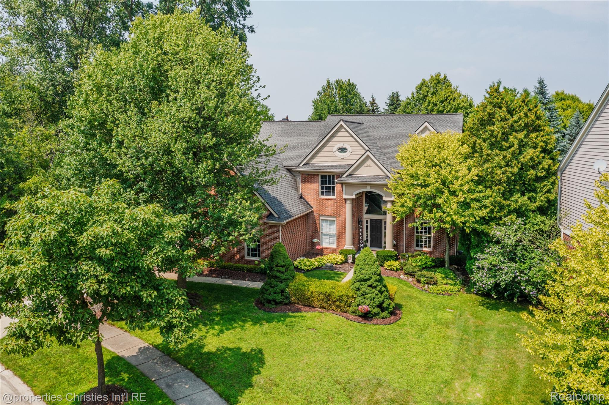 47320 Autumn Park Court