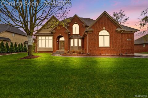 Photo of 55405 Whitney Drive, Shelby Charter Township, MI 48315 (MLS # 20261027769)