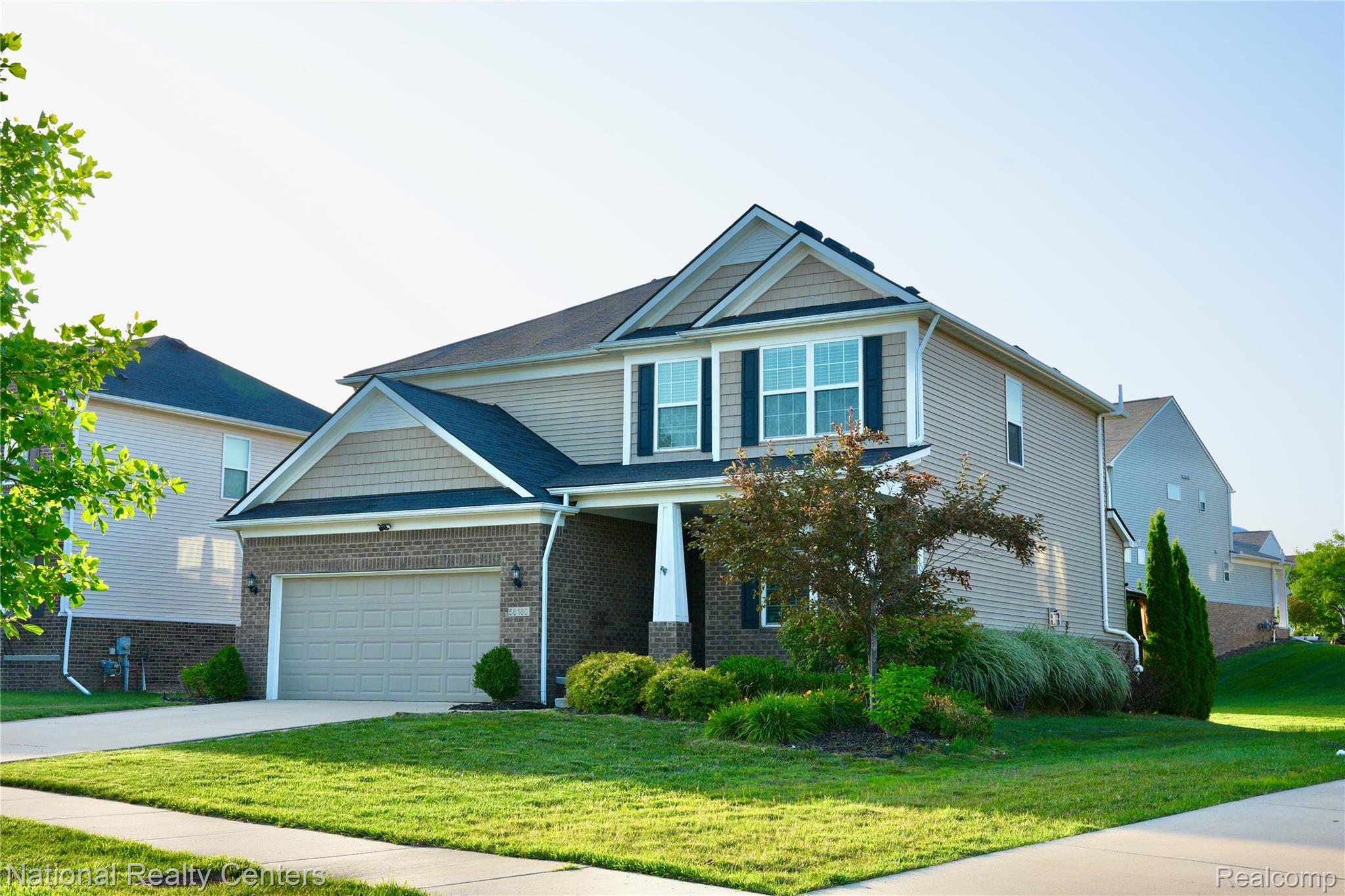 58180 Jonagold Lane