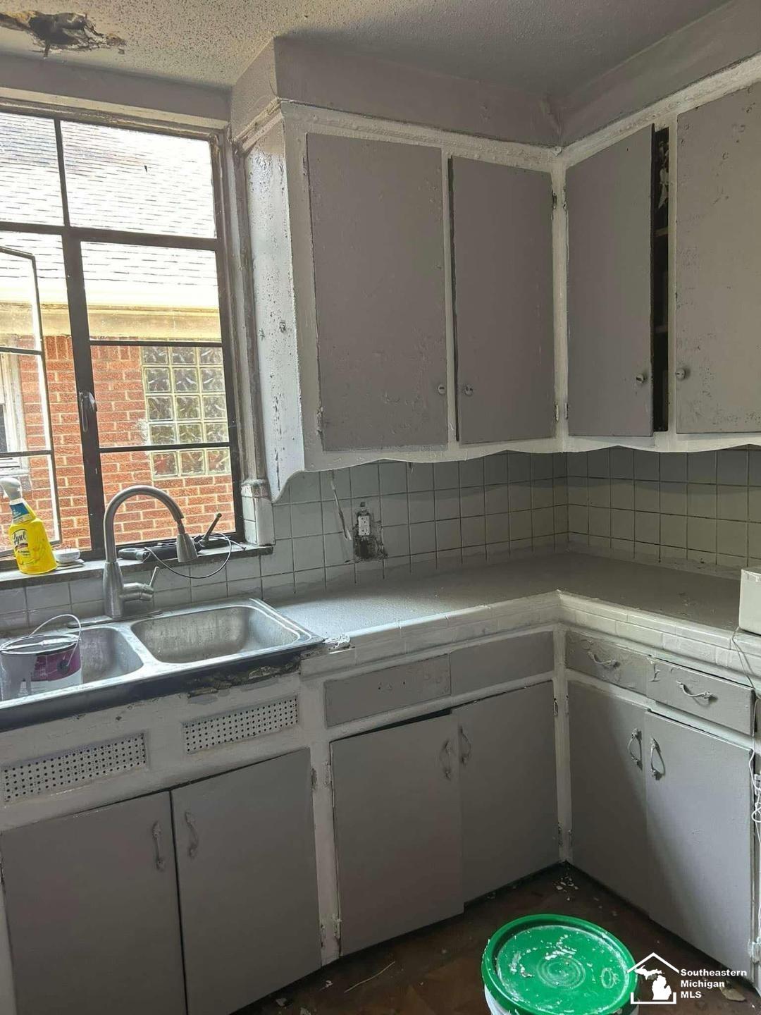 15016 Troester Street