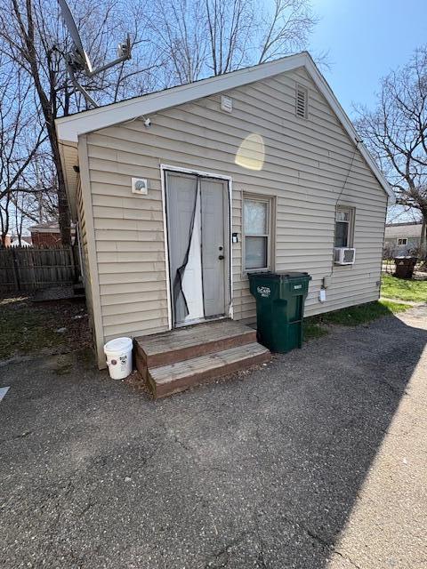108 Dunlap Street