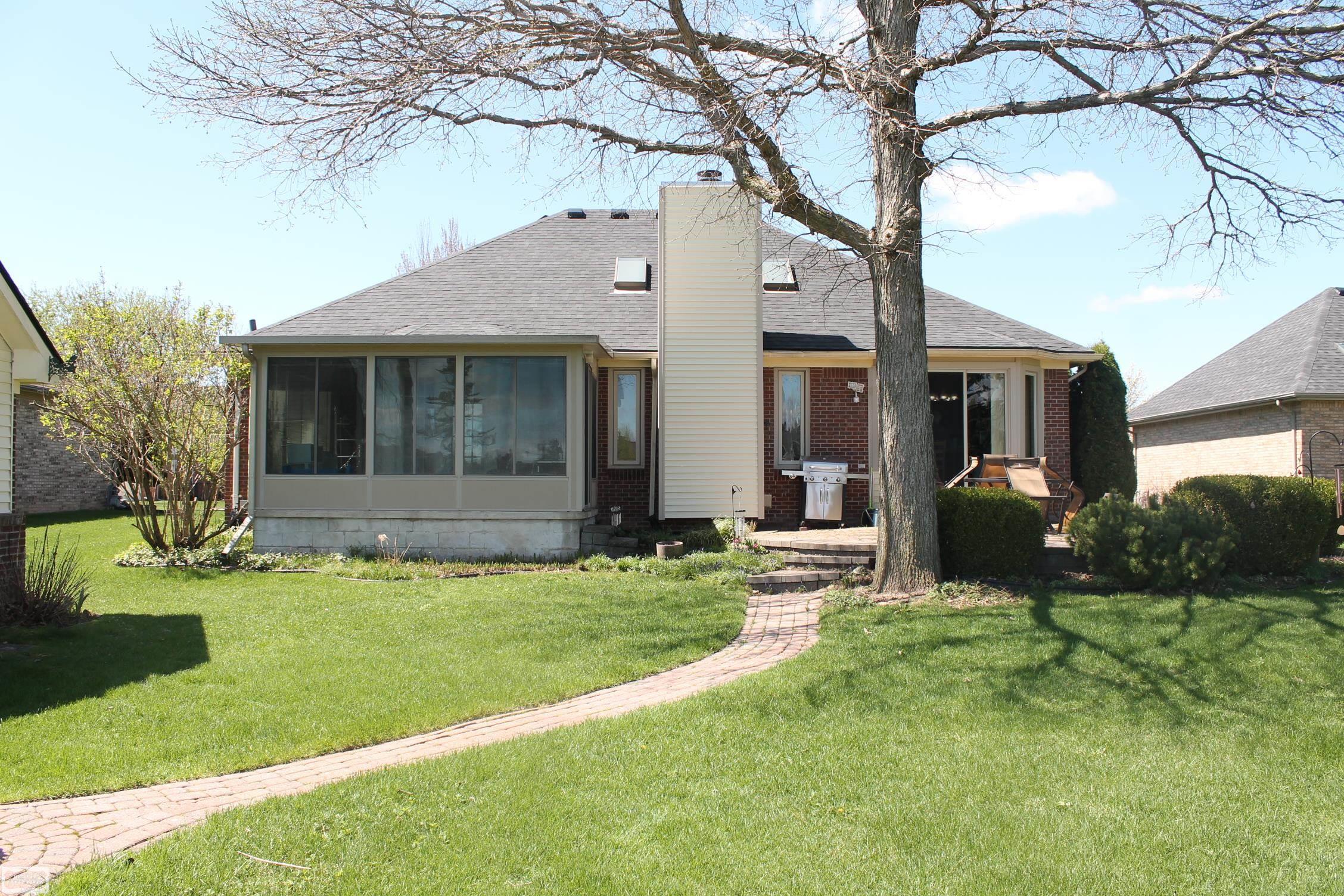 51392 Nicolette Road