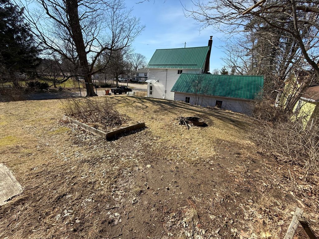 listing image 40