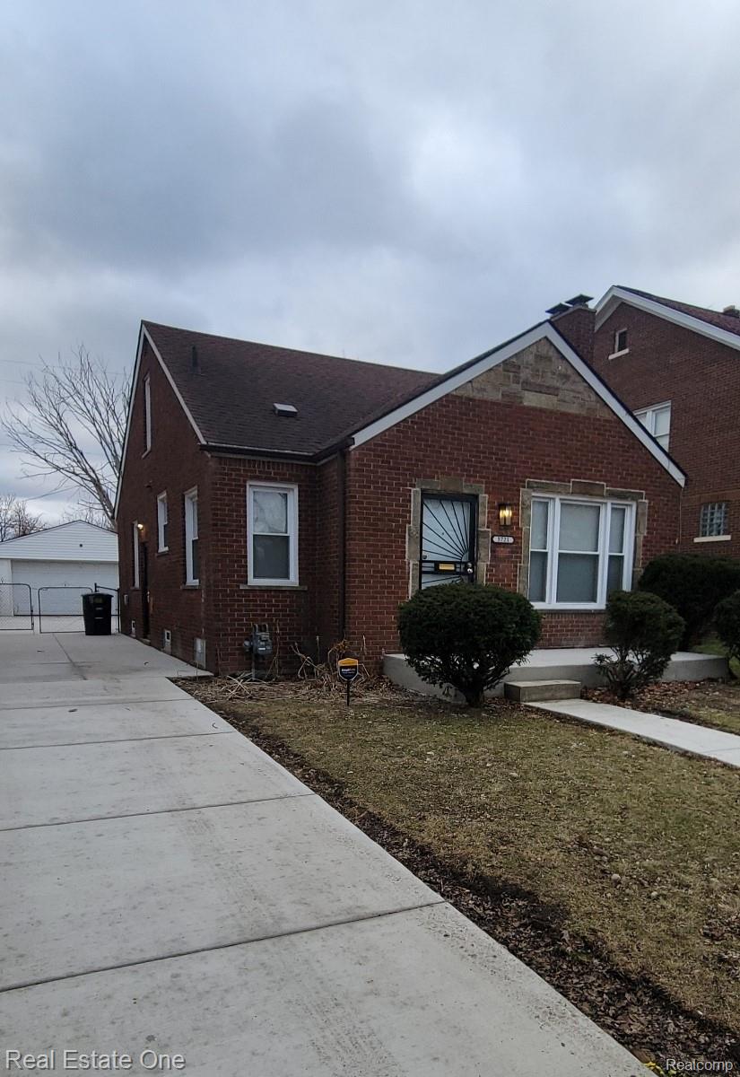 5721 Somerset Avenue