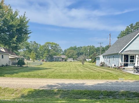 7690 Holiday Boulevard Worth Township MI 48450