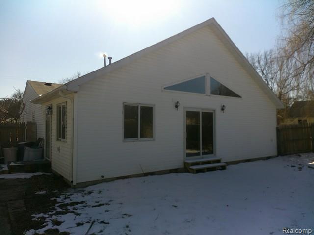 5071 Lippincott Boulevard