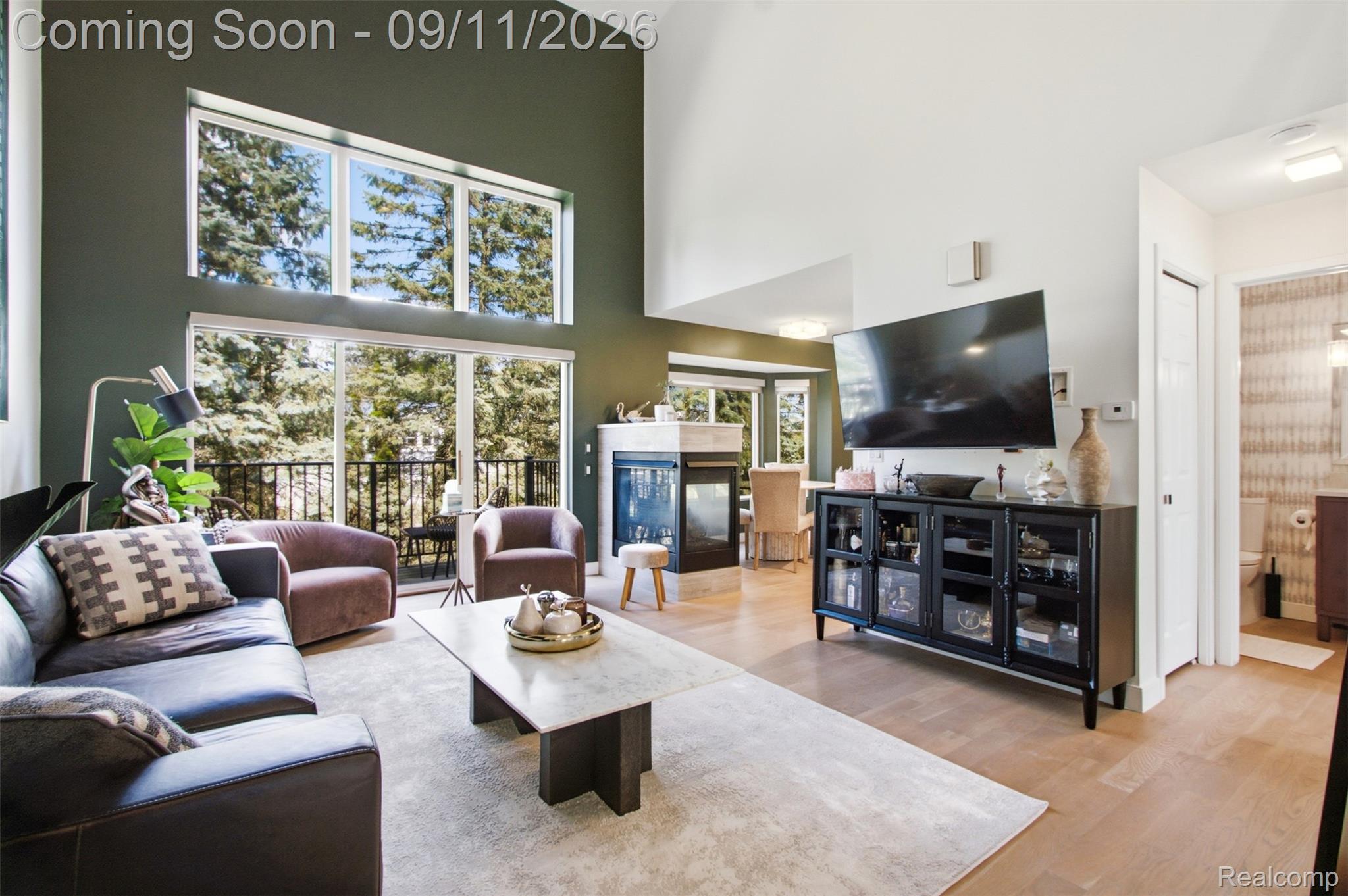 963 Sandalwood Drive
