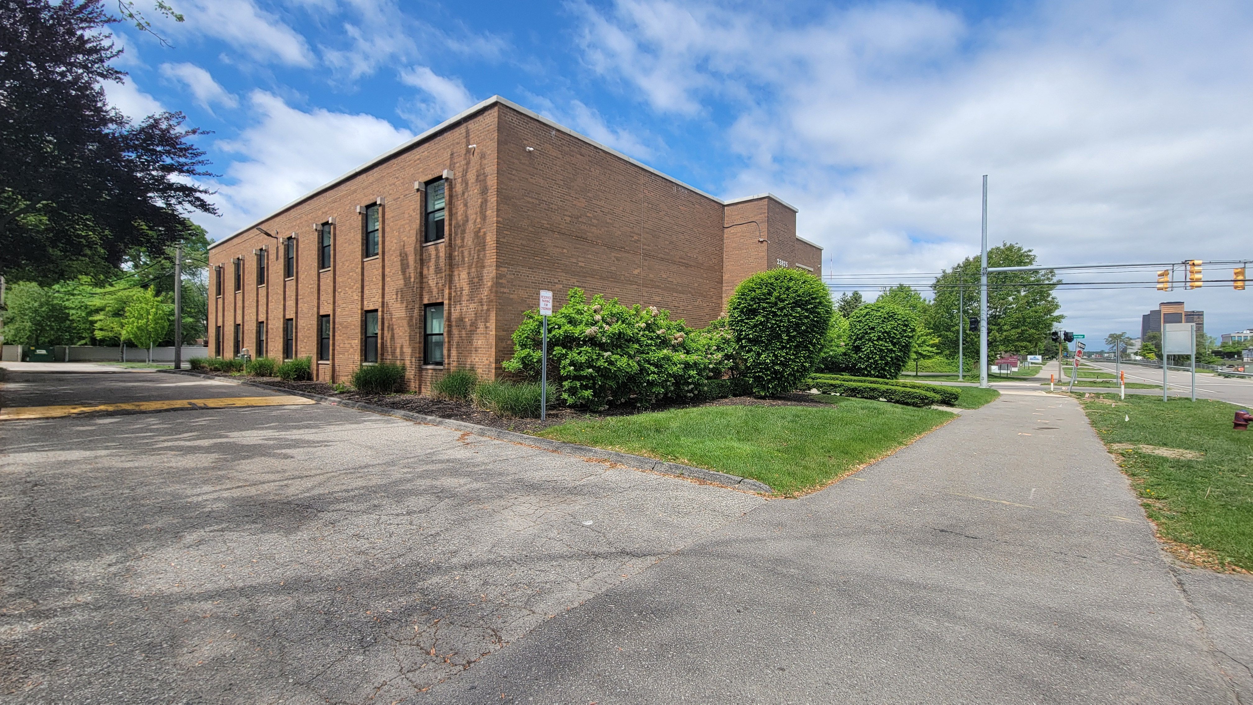 23875 NORTHWESTERN Highway #A & or #B