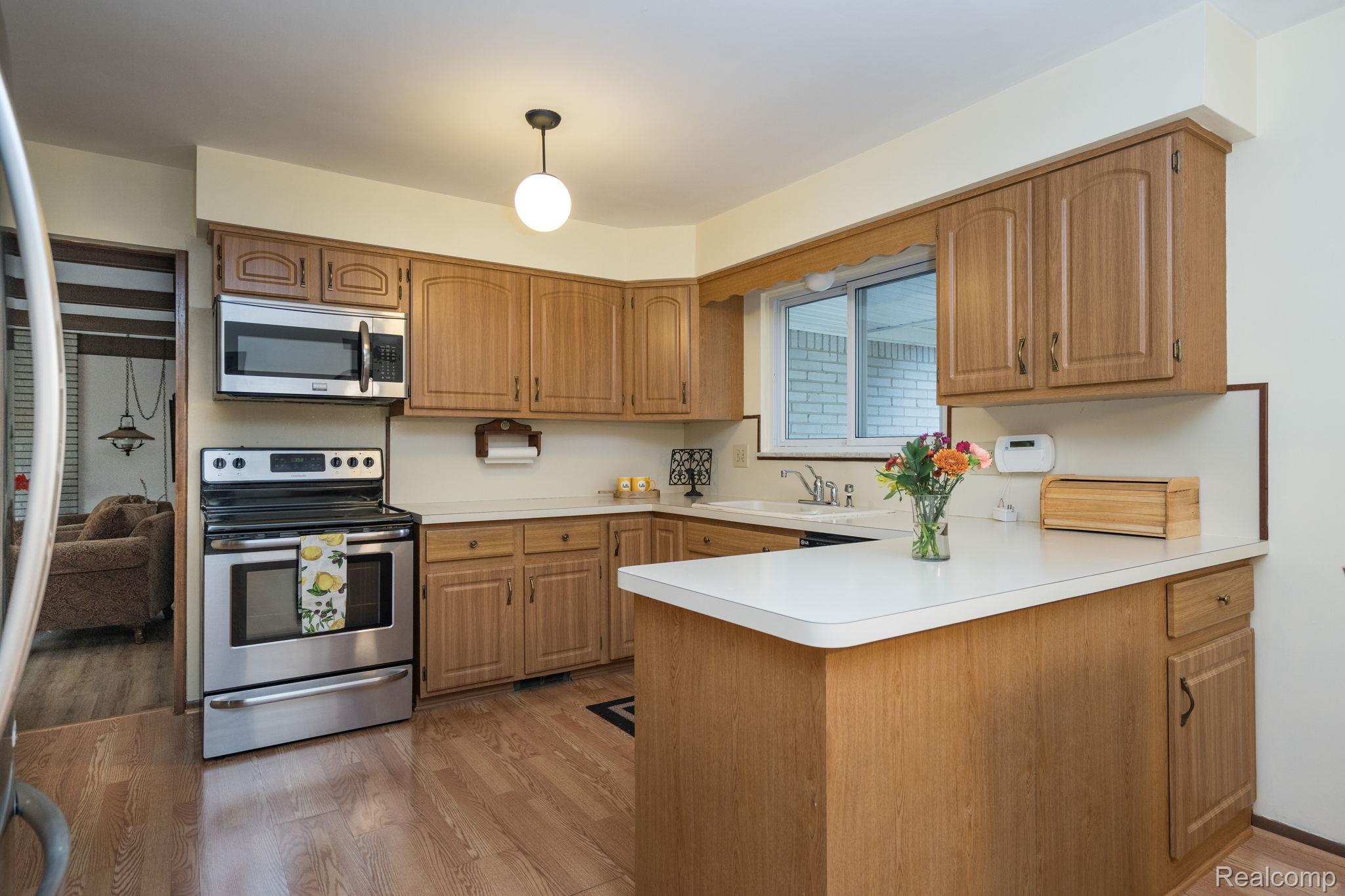 758 Lake Forest Road