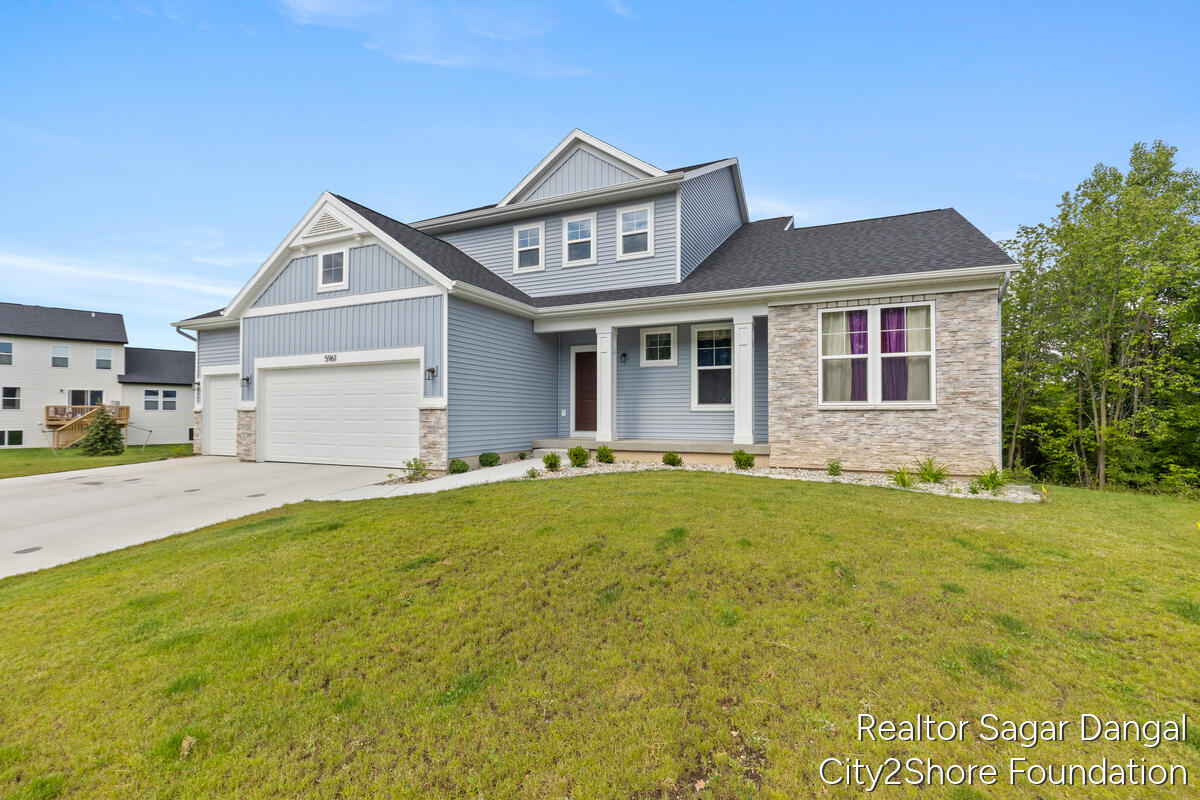 5961 SE Claymont Court SE