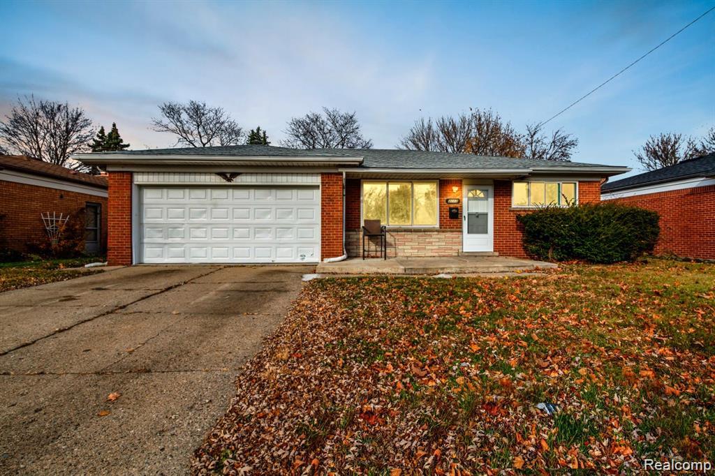 3217 Donna Avenue