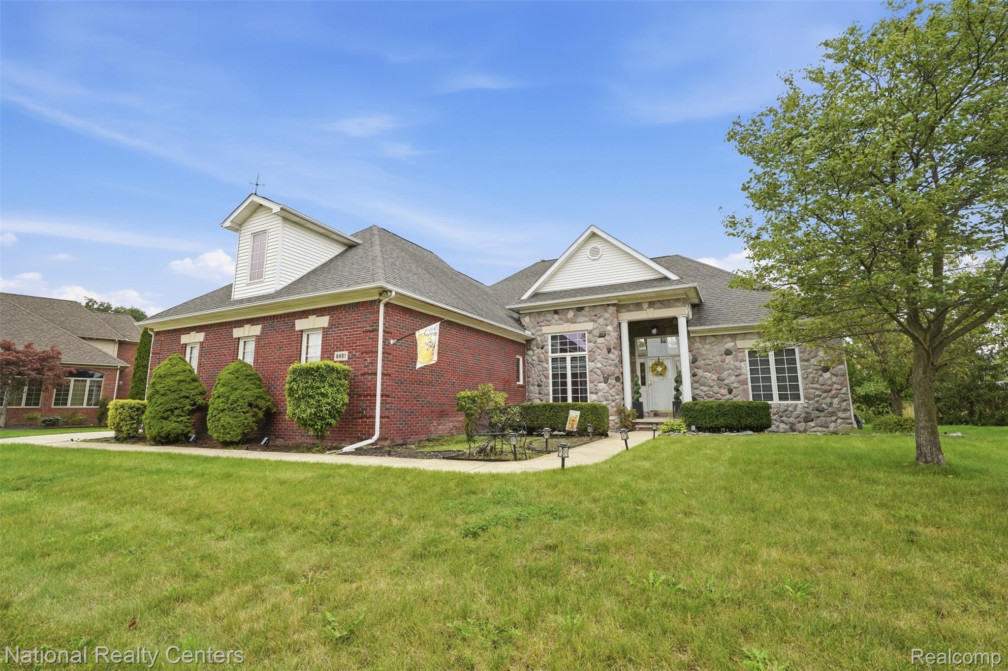 8401 Heartwood Drive