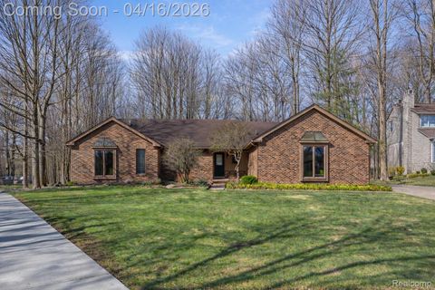 6482 Denton Court Troy City MI 48098