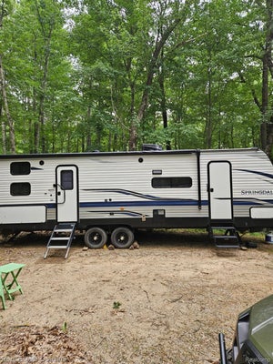 4701 LAKE RD, FARWELL, MI 48622 - Image aeadc69bedf5cebd9fd8bea018e2d7b5/449587360