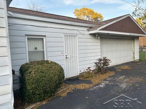 Tiny photo for 612 S 31st Street, Buena Vista Charter Township, MI 48601 (MLS # 61050193474)
