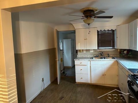 Tiny photo for 612 S 31st Street, Buena Vista Charter Township, MI 48601 (MLS # 61050193474)