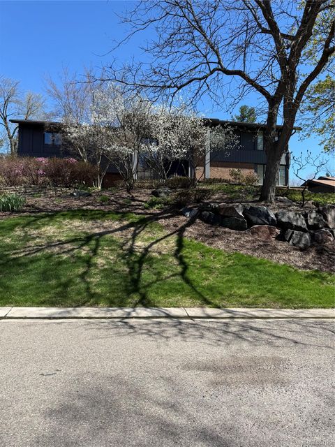 4651 Rolling Ridge Road West Bloomfield Charter Township MI 48323