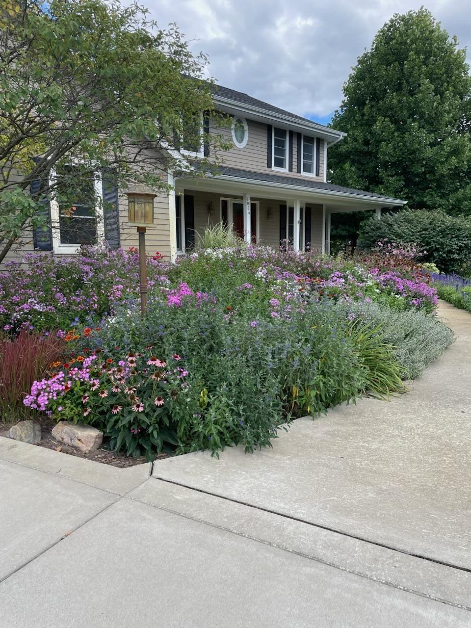 1964 Oakview Drive #30