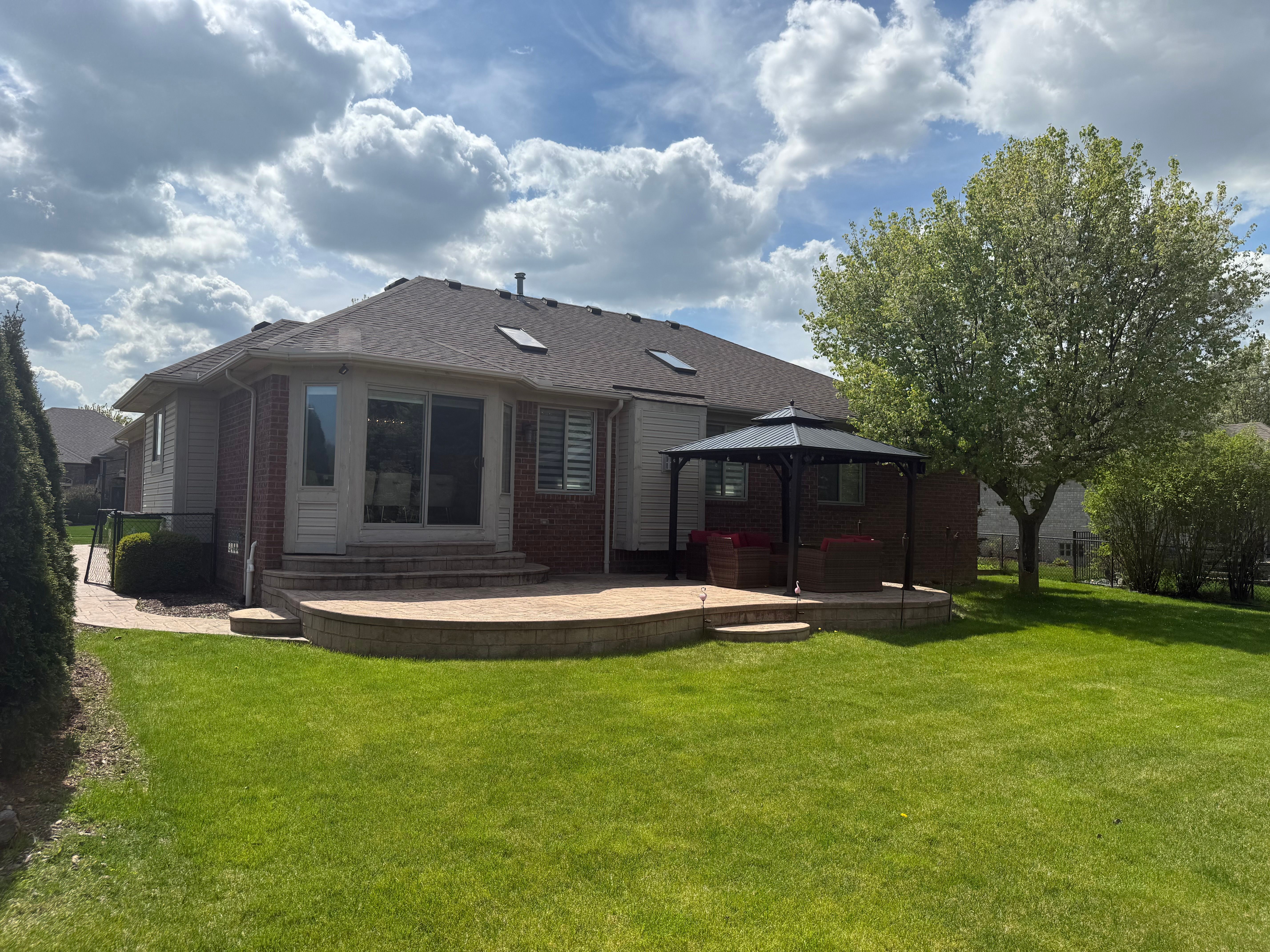 22597 BRANTINGHAM Road