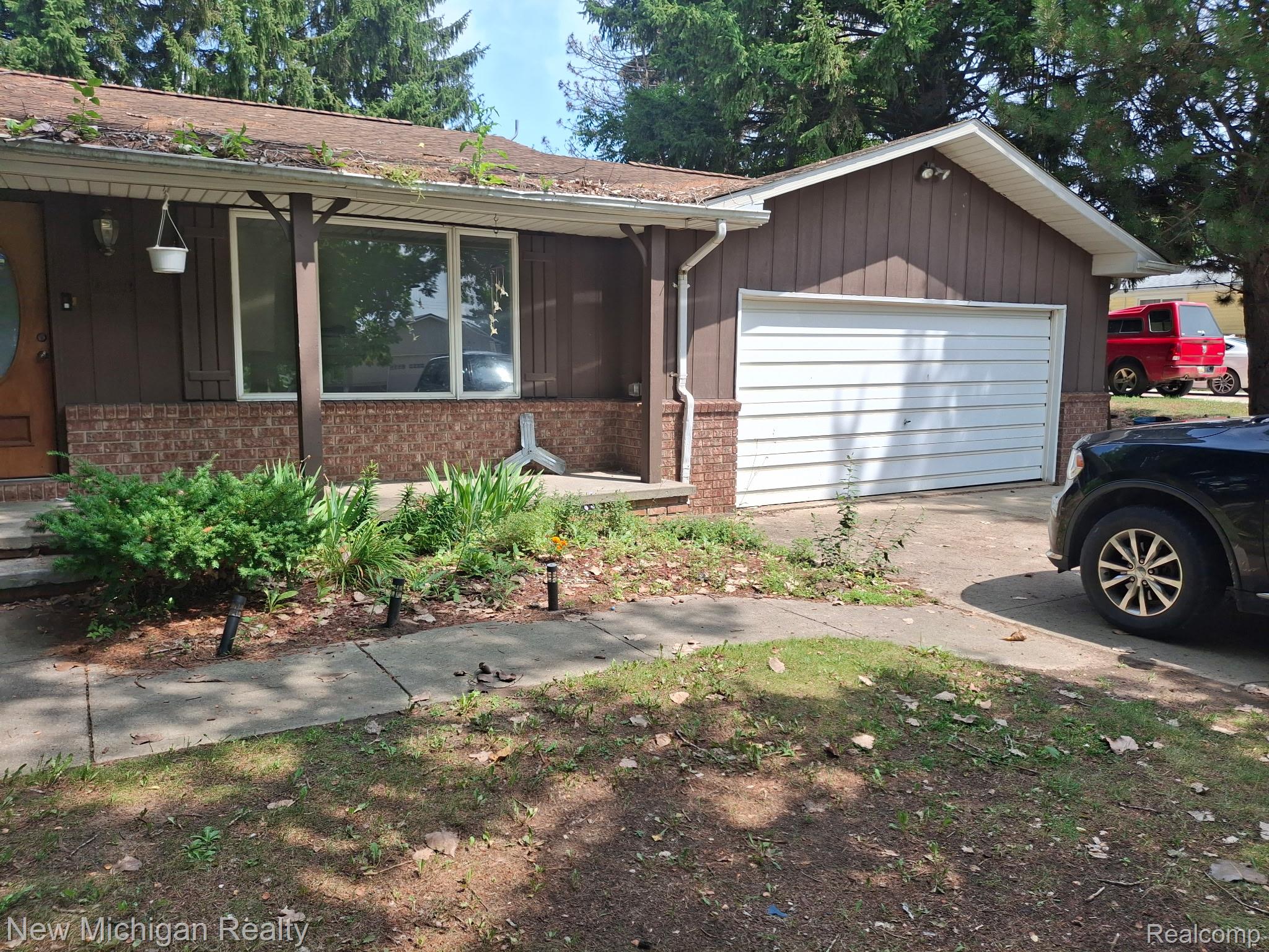 2433 Willow Street