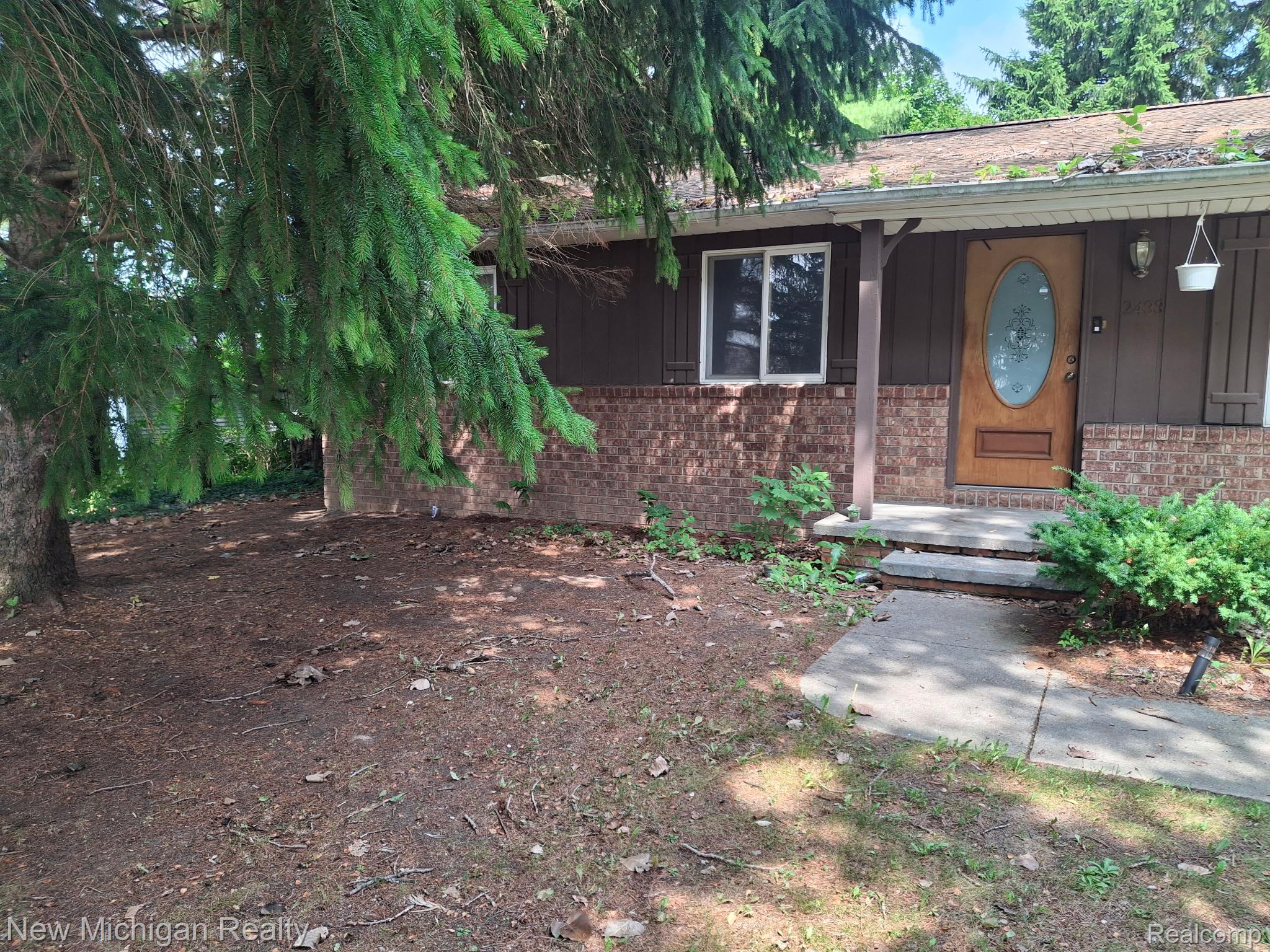 2433 Willow Street