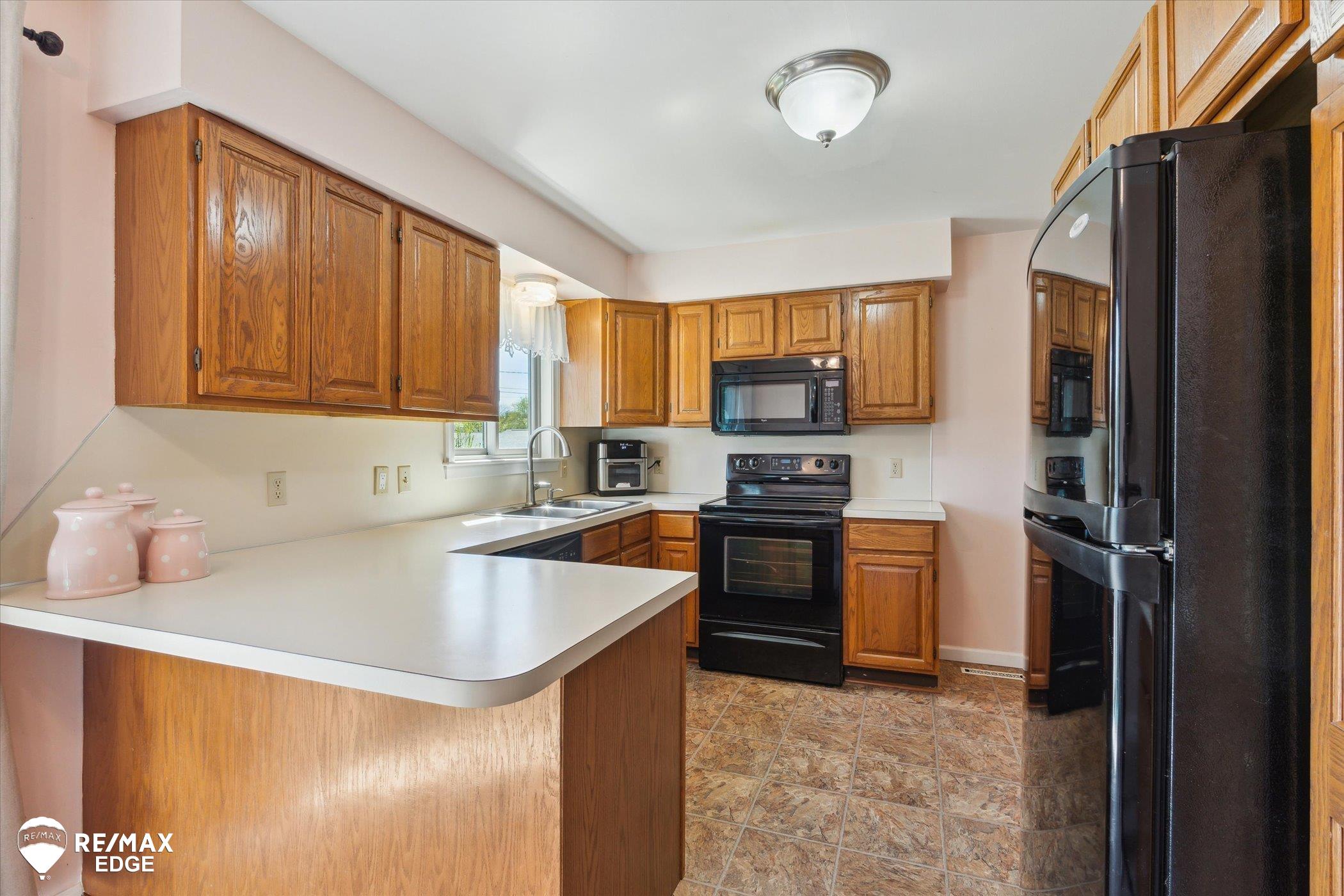 817 Hemlock Drive