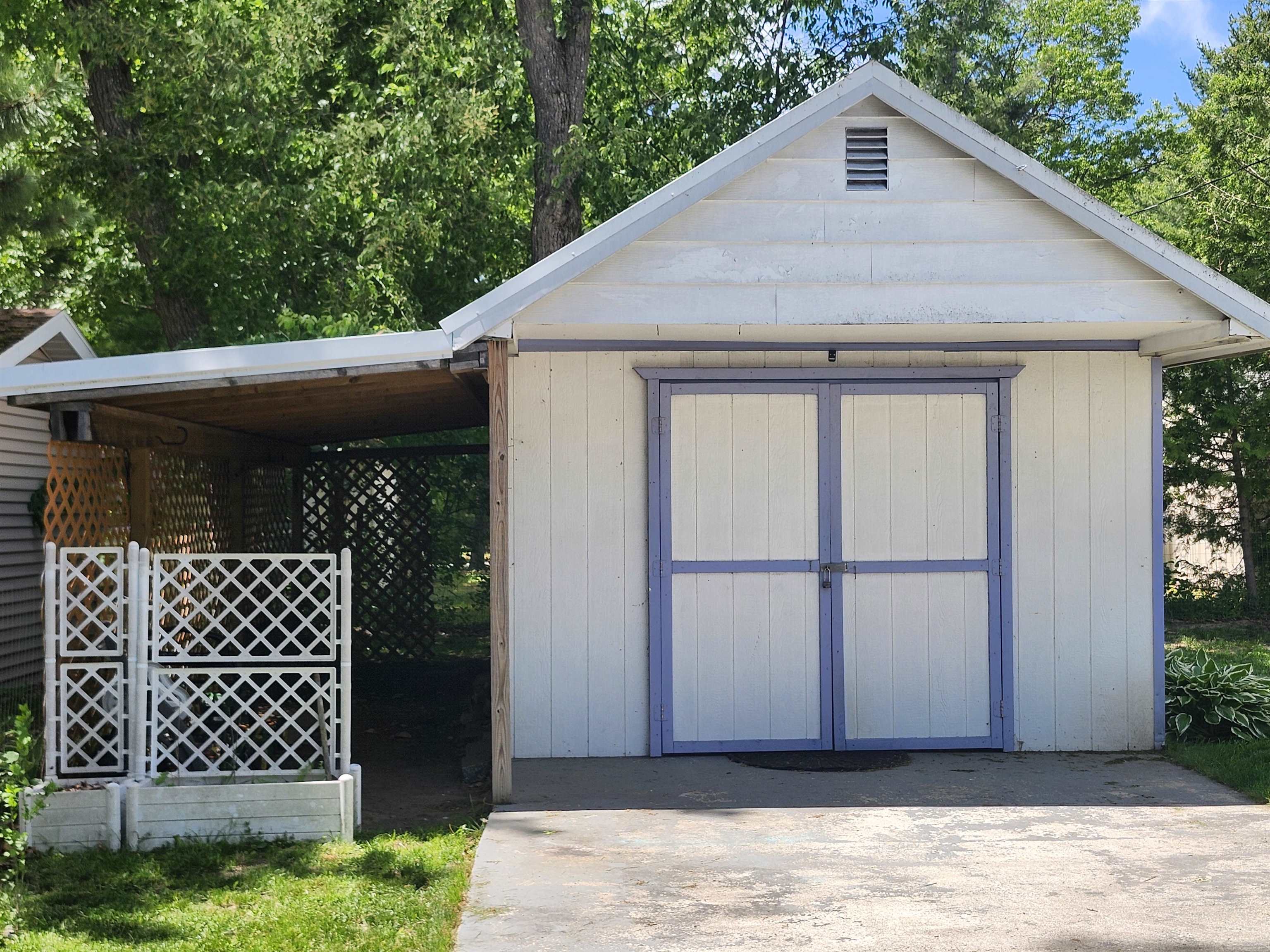 1321 Fletcher Street