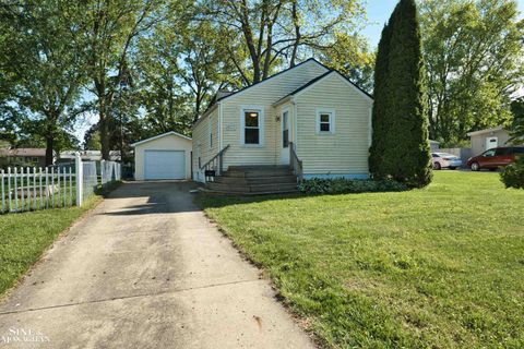 622 Kendon Drive Lansing City MI 48910