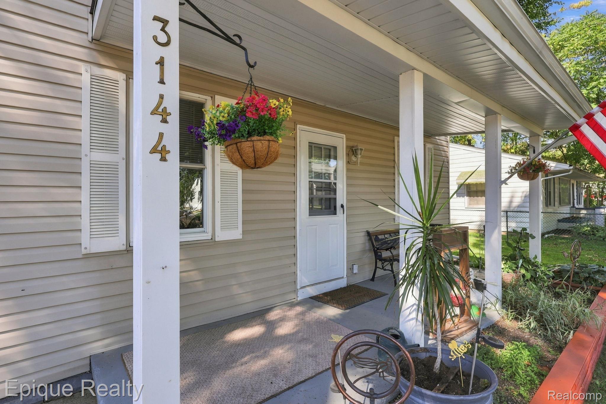 3144 Eastwood Drive