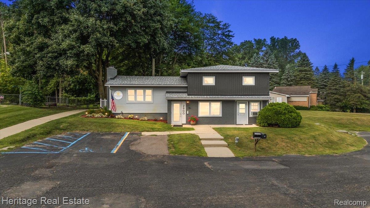 2800 S Lapeer Road