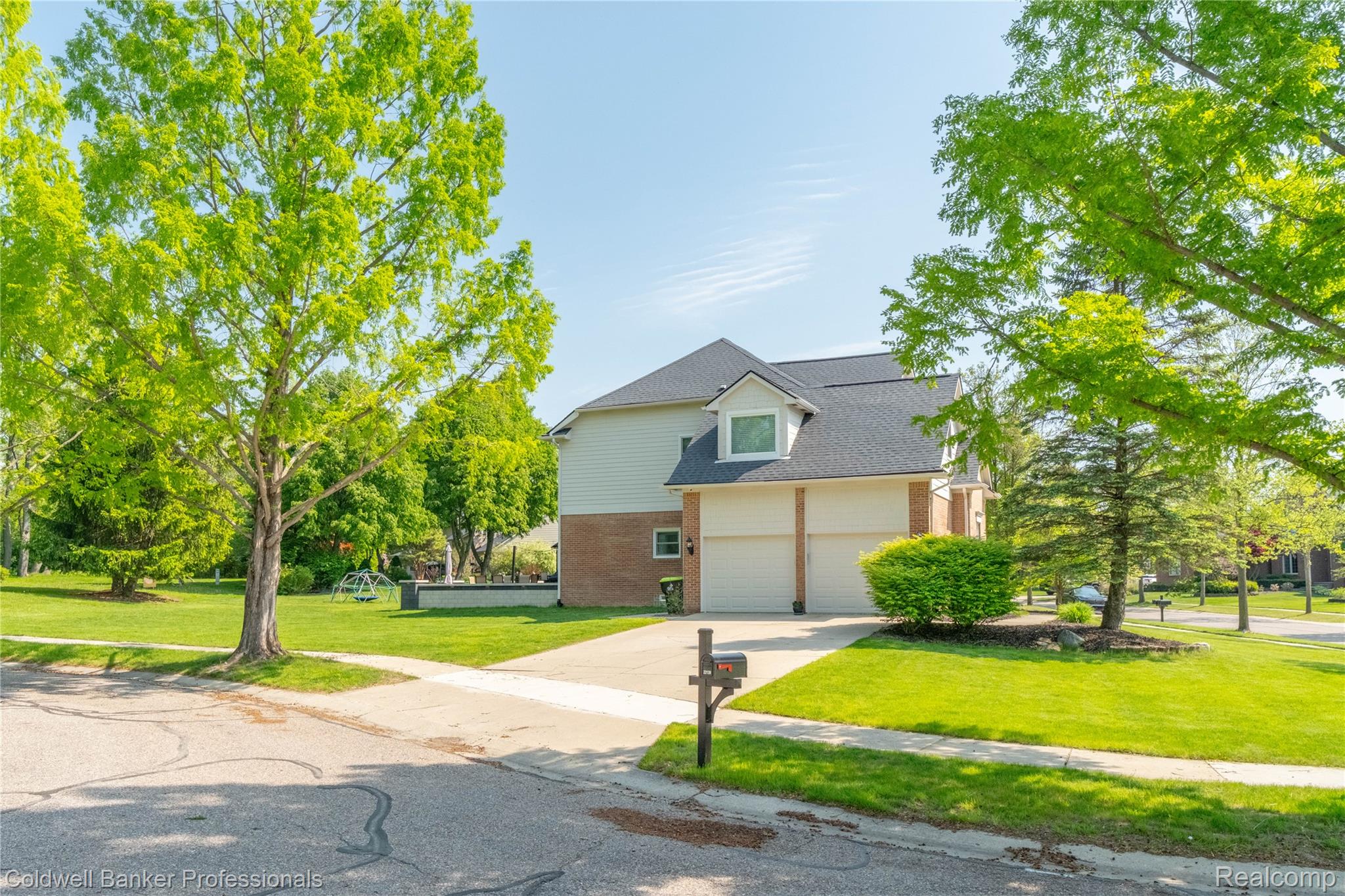 22139 Barclay Drive