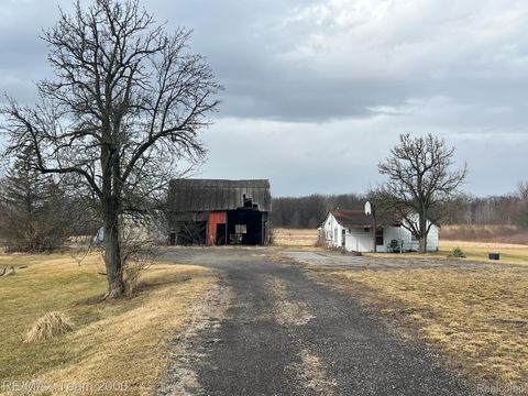 12392 WAHRMAN Street Romulus City MI 48174