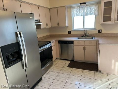 Tiny photo for 942 Hogarth Avenue, Waterford Charter Township, MI 48328 (MLS # 20261009909)