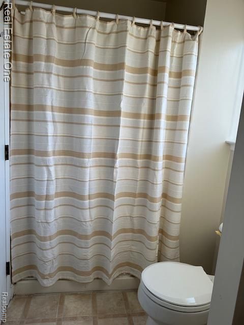 Tiny photo for 942 Hogarth Avenue, Waterford Charter Township, MI 48328 (MLS # 20261009909)