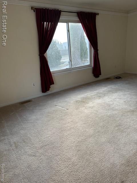 Tiny photo for 942 Hogarth Avenue, Waterford Charter Township, MI 48328 (MLS # 20261009909)